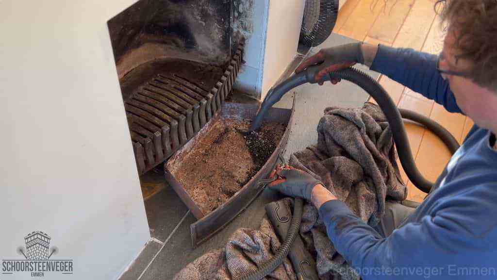 Prijs schoorsteenvegen Emmen schouw reinigen